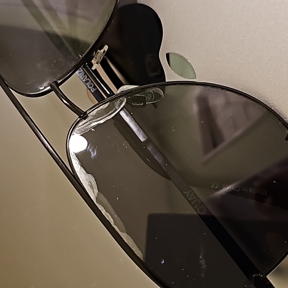 Quay high key oversized polarized sunglasses - Picture 3 of 4